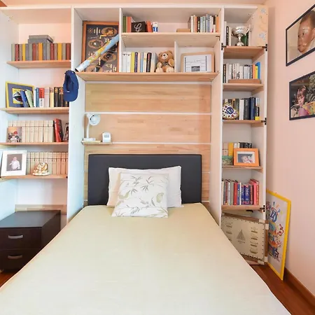 Awesome In With Wifi Hébergement de vacances Bergame