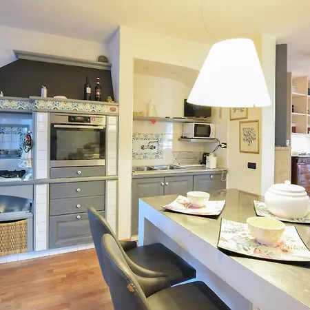 3 Bedroom Awesome In Σπίτι διακοπών Μπέργκαμο