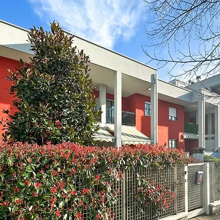 3 Bedroom Awesome In * Bergamo