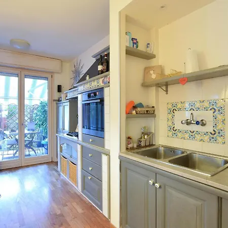 3 Bedroom Awesome In Σπίτι διακοπών *