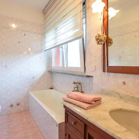 Awesome In With Wifi