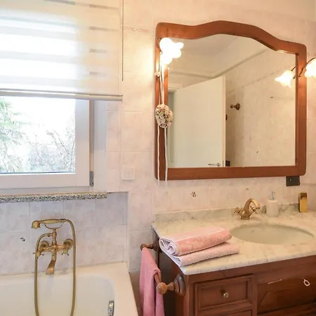 3 Bedroom Awesome In