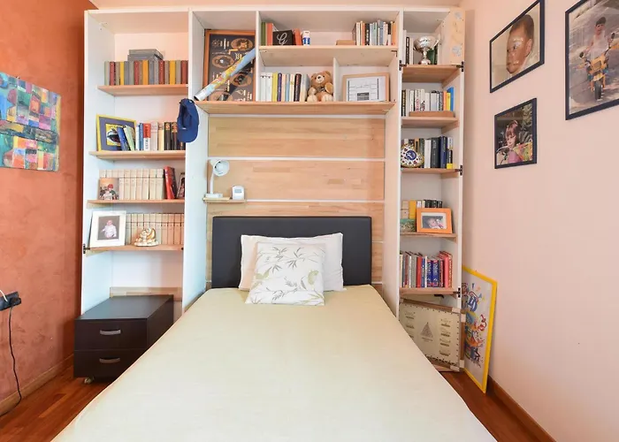 Awesome In With Wifi Holiday home Bergamo